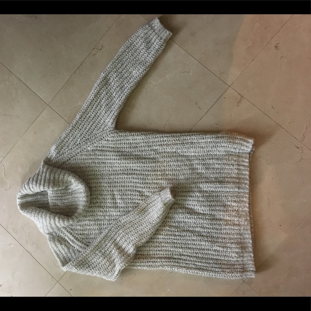 Sweater from forever 21